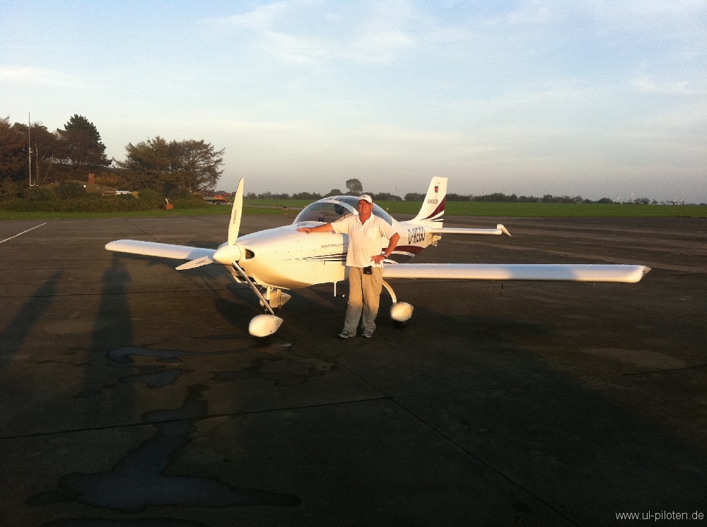 BREEZER D-MEGO. www.flyingreinhold.de