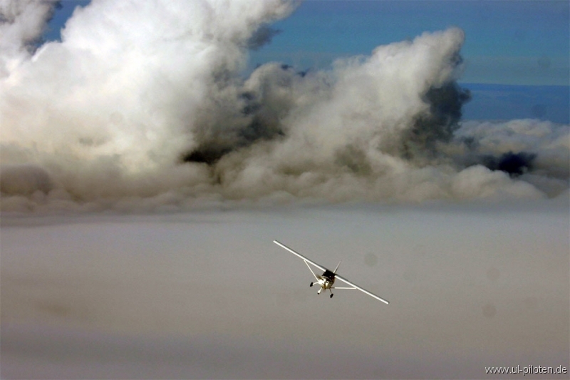 ...neulich �ber den Wolken